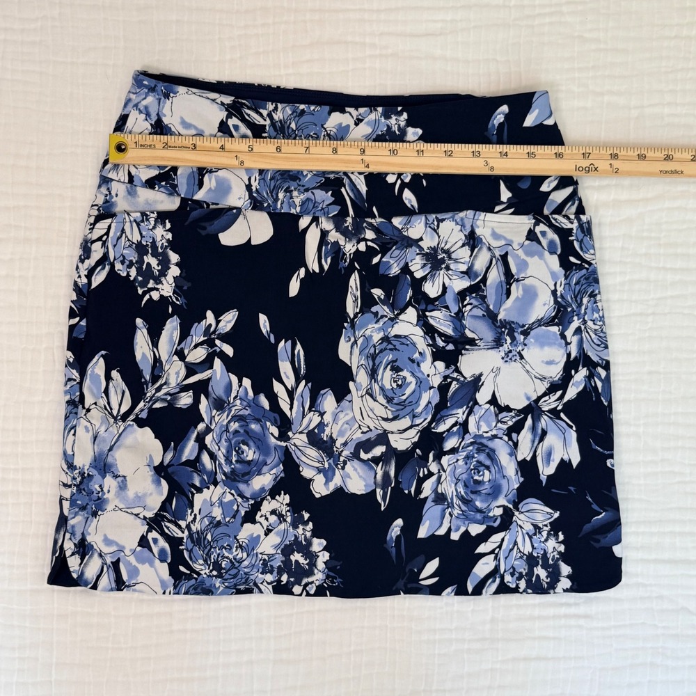 SC & CO Skort Skirt Pull On Medium Blue White Floral Pickleball Golf Athleisure - Picture 9 of 11